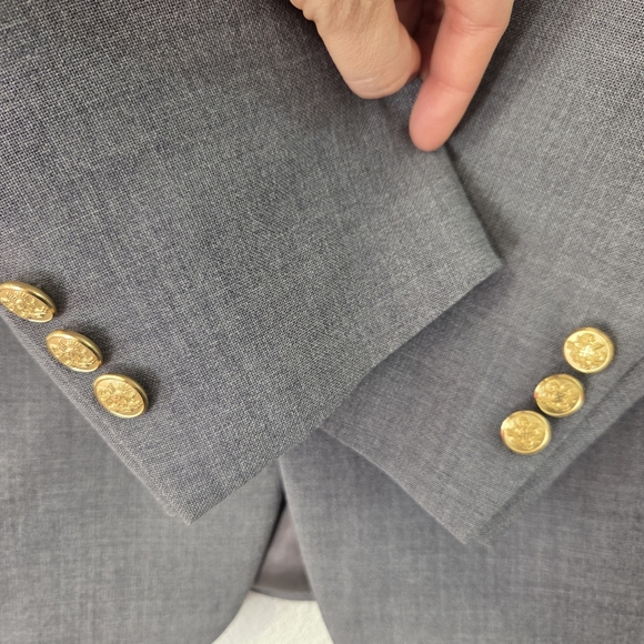 Palm Beach Men’s 42S Gray Blazer – 2 Button Classic Fit – Single Vent – Made in - Picture 7 of 12